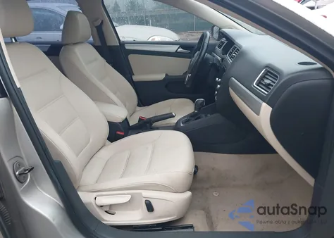 2014 Volkswagen Jetta 1.8T Se from USA, damaged, VIN 3VWD17AJ6EM213678